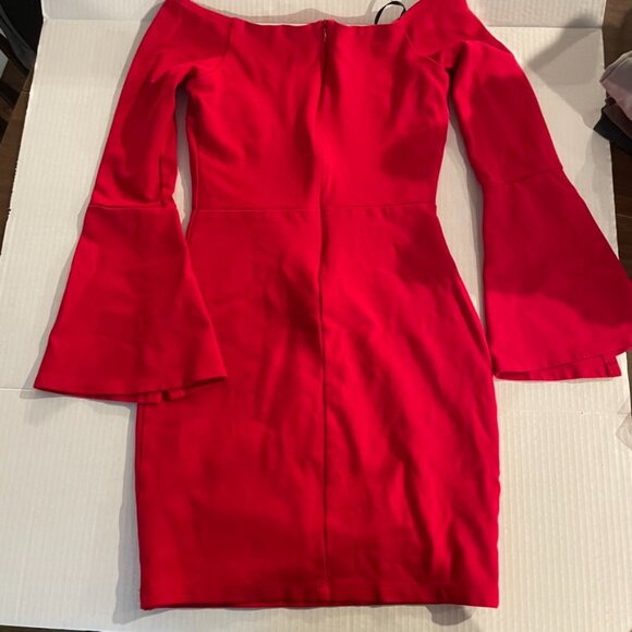 Red Body Con Dress with Statement Sleeves - Picture 3 of 4